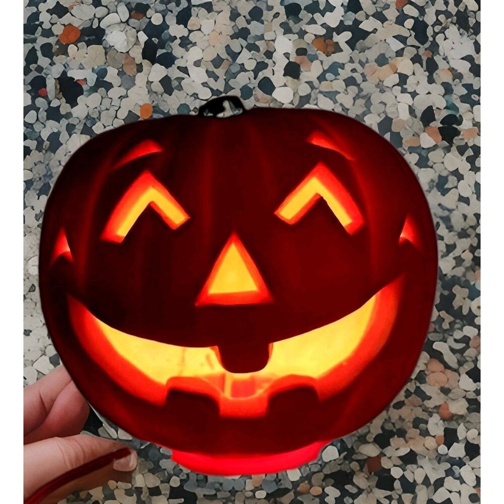 Gemmy Halloween Blow Mold Foam Light Up Smiley Happy Face Jack O Lantern Pumpkin
